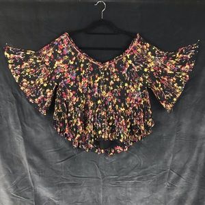 Free People bat-winged Frayed hem blouse